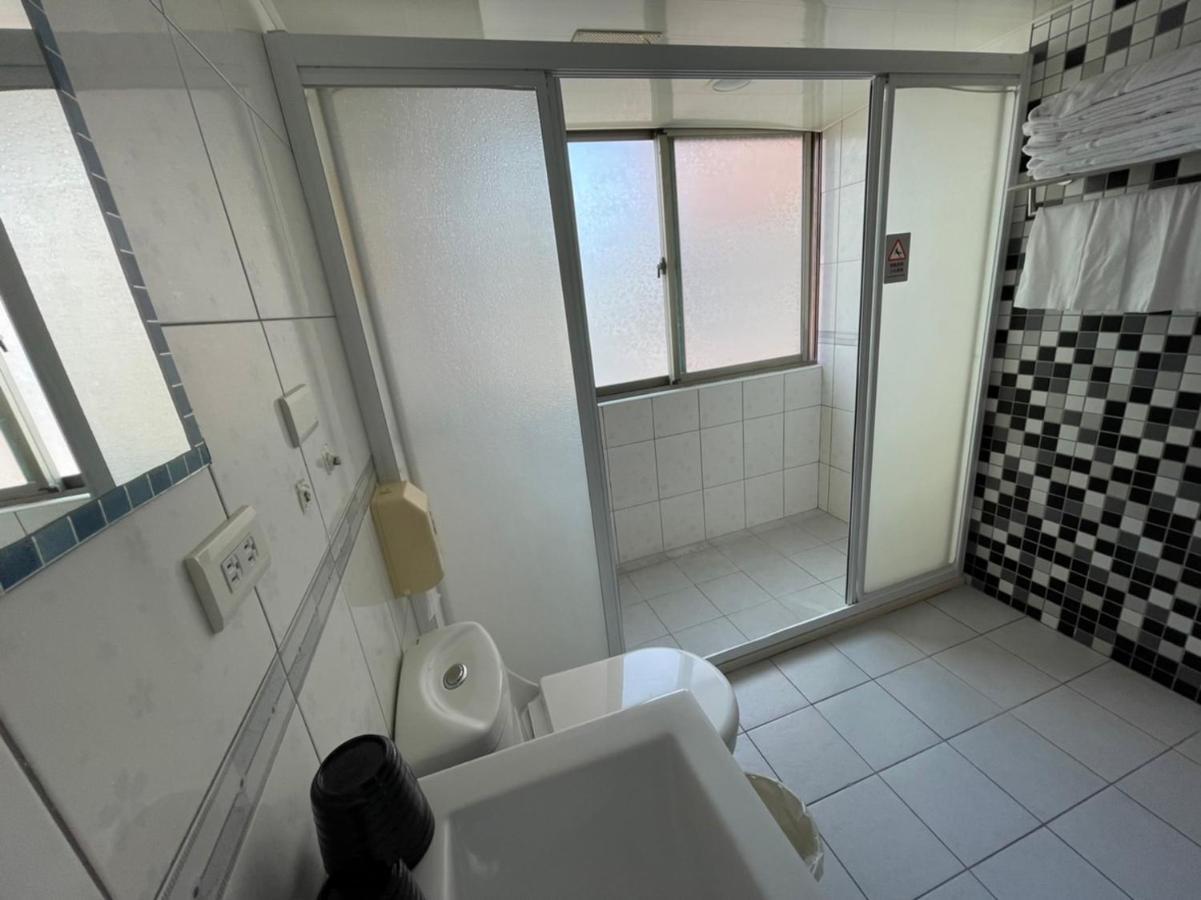 Kiwi Express Hotel - Kaohsiung Station Dış mekan fotoğraf