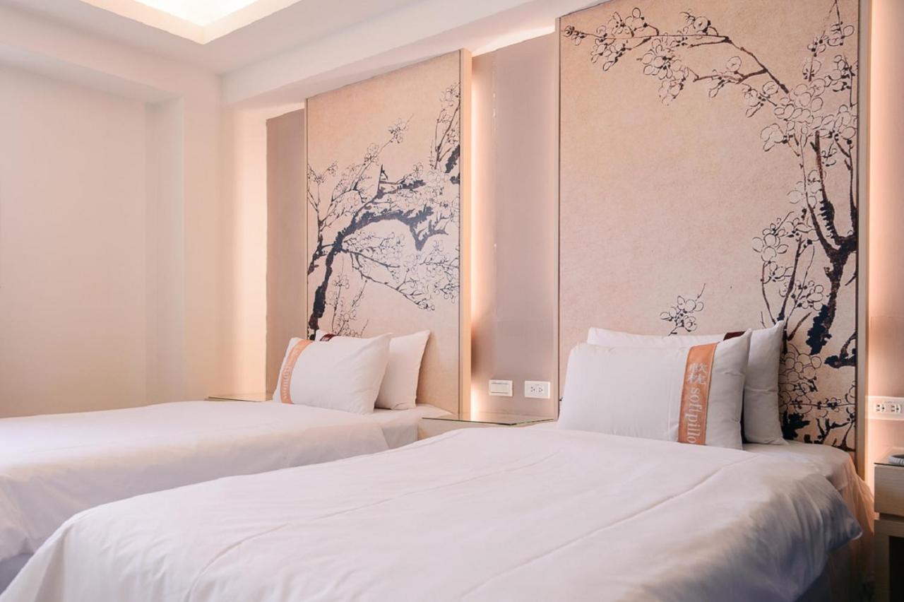 Kiwi Express Hotel - Kaohsiung Station Dış mekan fotoğraf