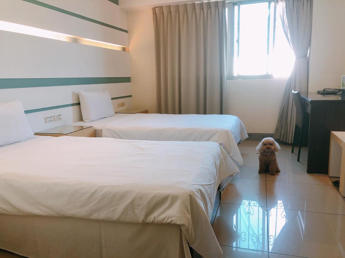 Kiwi Express Hotel - Kaohsiung Station Dış mekan fotoğraf